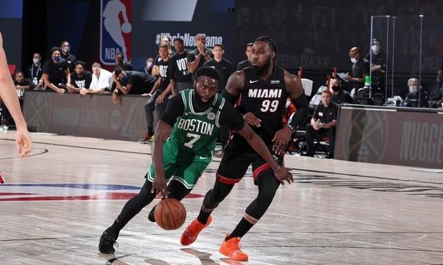 风云突变波士顿凯尔特人关键时刻临场应变，CBA常规赛版图或变，悬念犹存，团队化学反应显著的简单介绍